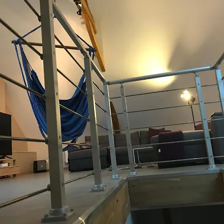 Un Etage Privatise Pierry
